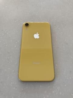 iPhone XR Yellow 128 GB Softbankのサムネイル