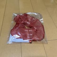 JO1 シュシュのサムネイル