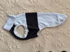 ウィペット タンクトップ 犬用服 ブラックとグレーのサムネイル