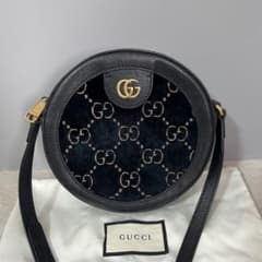 美品 GUCCI グッチ GGベルベット ポシェット ブラック 系 ゴールド 