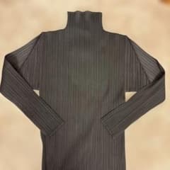 PLEATS PLEASE ハイネック長袖カットソー PLEATS PLEASE ハイネック 長袖カットソー ブラック 3 - メルカリ