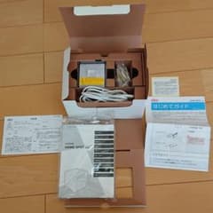 au HOME SPOT CUBE ホームスポットキューブ　Wi-Fiルーターのサムネイル