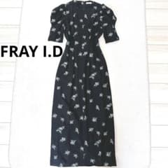 FRAY I.D 完売商品 フラワージャガードパフスリーブワンピース １ブラック FRAY I.D 完売商品 フラワージャガードパフスリーブワンピース 1