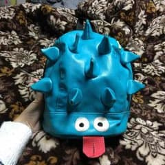 partypartyのリュックですのサムネイル