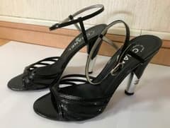 ありす様専用  CHANEL サンダルのサムネイル
