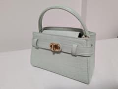 CHARLES & KEITH 2WAY ハンドバッグ ミントグリーンのサムネイル
