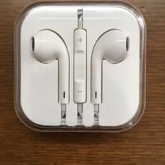 iPhoneイヤホン 純正 iphoneイヤホンのサムネイル