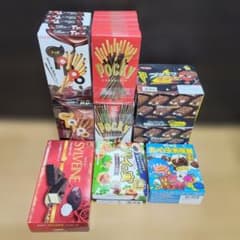 お菓子の詰め合わせ 8種25個 アミューズメント景品 - メルカリ