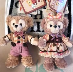 【美品】2017年ダッフィー シェリーメイ ぬいぐるみバッジのサムネイル
