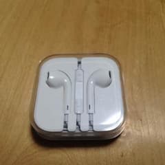 iPhoneイヤホンのサムネイル