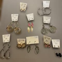 243 ピアス 10点セット まとめ売り - メルカリ