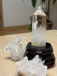【天然石】マダガスカル産 ✨水晶ポイント＆水晶クラスターセットのサムネイル