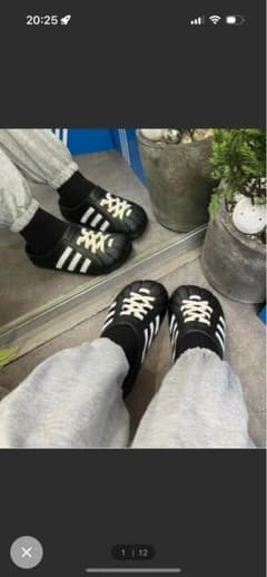 アディレッタ　クロッグ　adidas サンダルのサムネイル