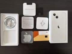 iPhone 13 ホワイト 本体 【箱付き】 - メルカリ
