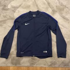 ナイキ　NIKE トレーニング　ジャージLのサムネイル