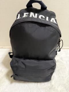 BALENCIAGA スモール ウィール バックパック　ロゴ刺繍のサムネイル