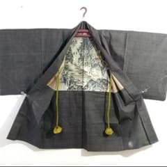 大島紬　男物羽織亀甲柄　正絹　羽織紐付き