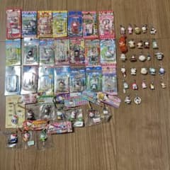 d*9様 ご当地キティ ファスナーフックと根付け - メルカリ