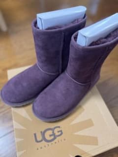 UGG ブーツ クラシックショートのサムネイル