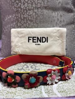 FENDI ショルダーストラップユー フラワーモチーフのサムネイル