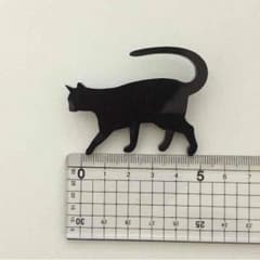 ネコブローチのサムネイル