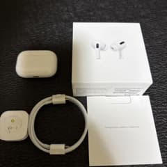  Pod 第一世代 ジャンク品 airpods pro 第1世代 ジャンク品 付属品あり - メルカリ