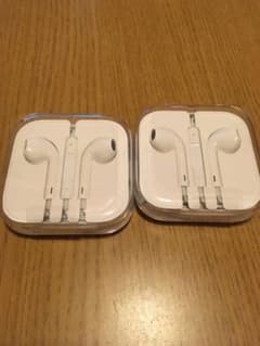 iPhoneイヤホン 純正 イヤホンジャックのサムネイル