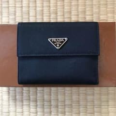 PRADA♡三つ折り財布のサムネイル