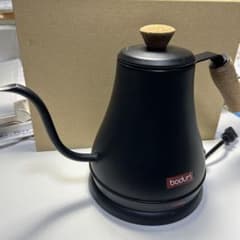bodum 電気ケトル 黒 1000W コルクハンドルのサムネイル