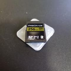 ProGrade 256GB SDXC UHS-II メモリーカードのサムネイル