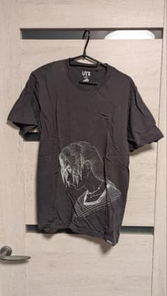 UNIQLO UT JUMP50th NARUTO 콜라보 우치하 이타치 T셔츠