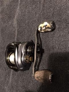 アブガルシア　Revo LC6 カーボンハンドル換装のサムネイル