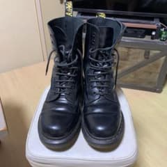 kaoru！！様専用。ドクターマーチン 10ホール ブーツ 26cm UK7のサムネイル