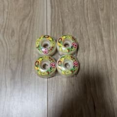 【新品•未使用】スケートボード ウィール 4個のサムネイル