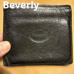 Beverly 二つ折り財布 黒のサムネイル