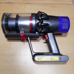 強化トリガー交換 分解清掃済み ダイソン V10 SV12本体 強化トリガー交換 分解清掃済み ダイソン V10 SV12本体 - メルカリ