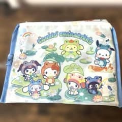 新品　キティ エコバッグ 折りたたみ収納のサムネイル