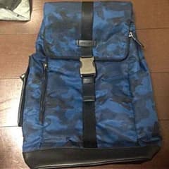 coach 迷彩リュックのサムネイル