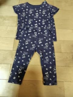 ミッキーマウス 総柄 半袖Tシャツ パンツ セットアップのサムネイル