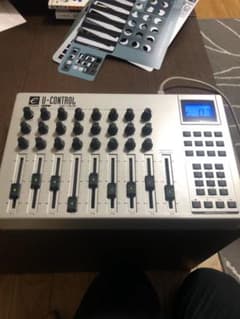 EVOLUTION UC-33eのサムネイル