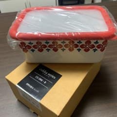 富士ホーロー cukka 深型角容器Mレッドのサムネイル