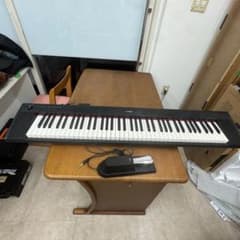 YAMAHA（ヤマハ） piaggero 電子キーボード NP-32B 2017 - メルカリ