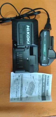 HIKOKI 18V バッテリーと充電器セットのサムネイル
