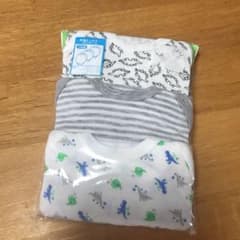 肌着 長袖　ロンパース　70のサムネイル