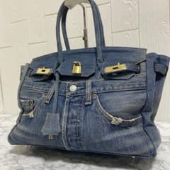 デニムリメイク フラップ付きトートバッグ　インディゴブルー　Sサイズ　錠付き デニムリメイク フラップ付きトートバッグ インディゴブルー 南京錠