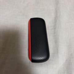 IQOS ILUMA 本体 ブラック レッドのサムネイル