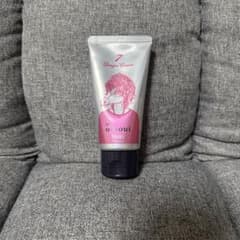 hoyu ミニーレ ウイウイ デザインクリーム 7 本体のサムネイル