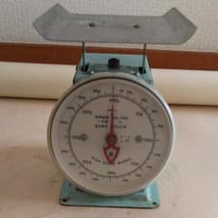 はかりアンティークのサムネイル