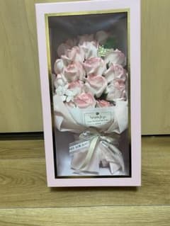 【11月5日削除予定】ピンクのソープフラワーの花束 ボックス入りのサムネイル