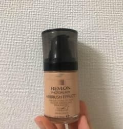 REVLON リキッド ファンデーションのサムネイル